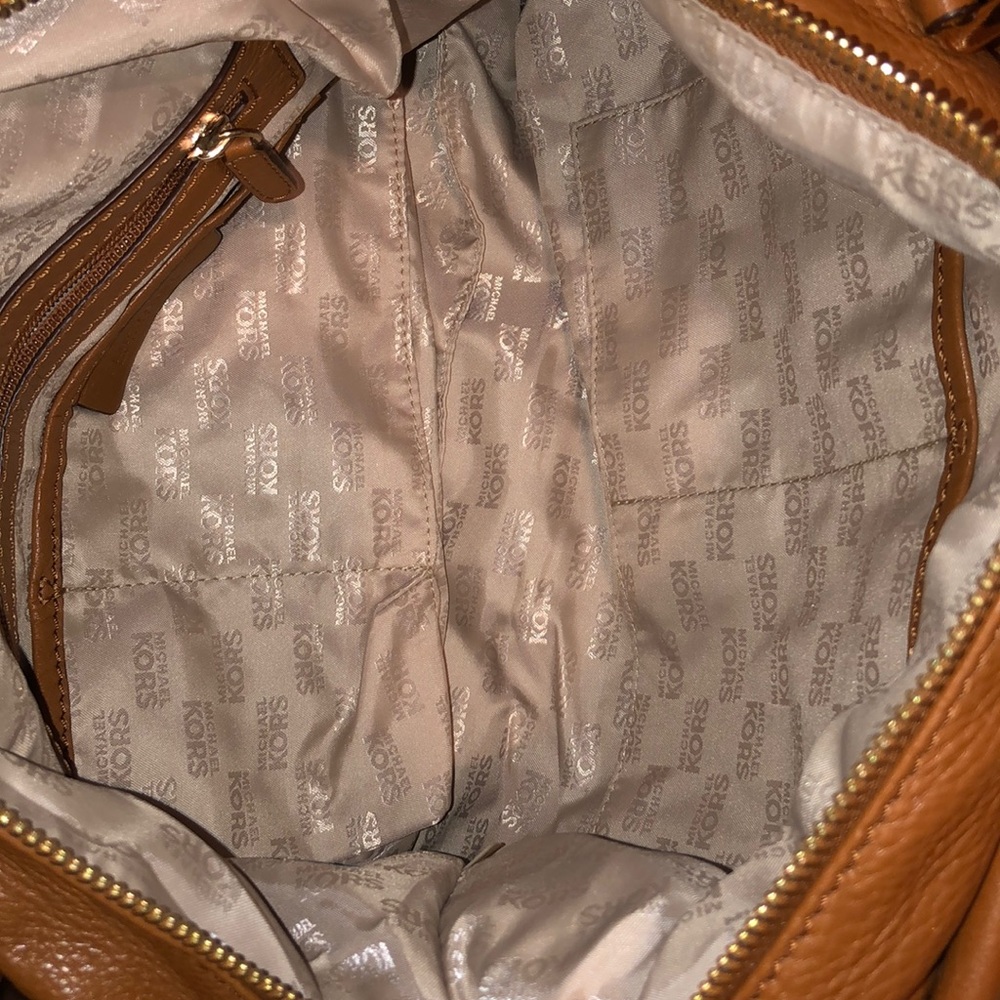 Michael Kors Camel colored leather bag - Picture 6 of 7